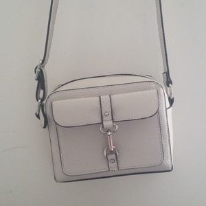 JUSTFAB New Cream Colored Purse